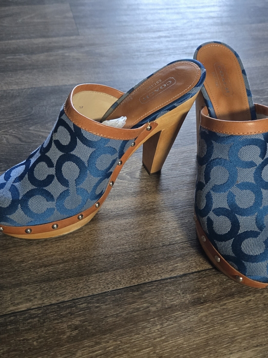 Coach Shoes - Y2K Auth COACH Blue Plaid Leather Mule/Clog With Wooden Heels
